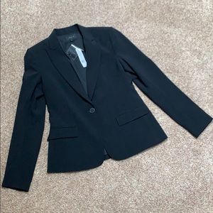 *DESIGNER* Women’s Black Theory Blazer BRAND NEW
